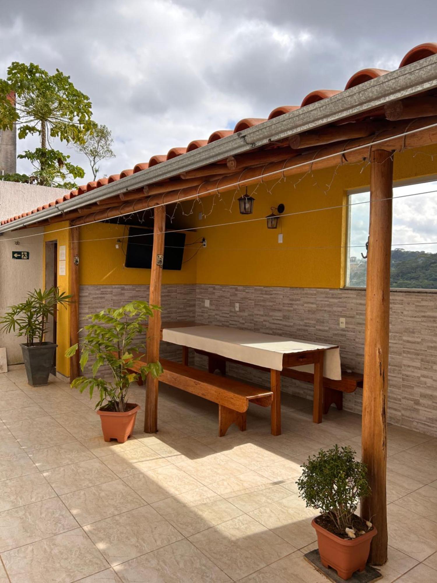 Thiferer Hostel Vicosa  Bagian luar foto